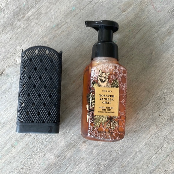 Bath & Body Works Bath Bath Body Works Toasted Vanilla Chai Foaming